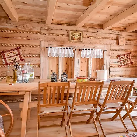 U Kurosa Jacuzzi & Sauna Suche Apartment