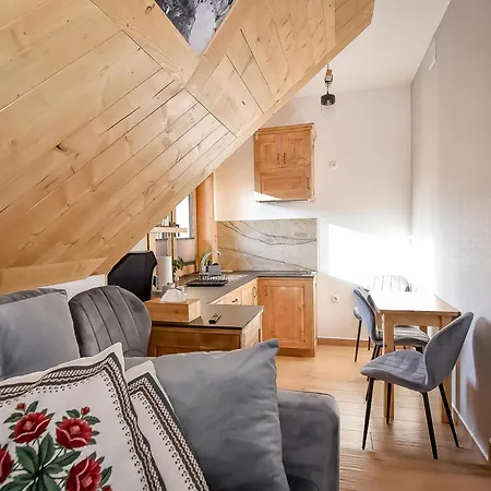 U Kurosa Jacuzzi & Sauna Suche Apartment *