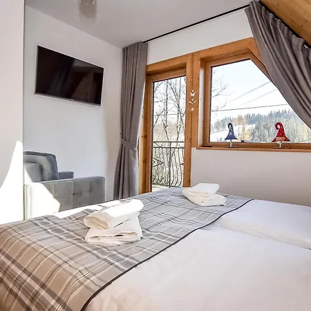 U Kurosa Jacuzzi & Sauna Suche Apartment Poronin